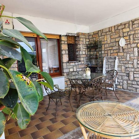 Bed and Breakfast Un Ospite A Fontania Gaeta Exterior foto